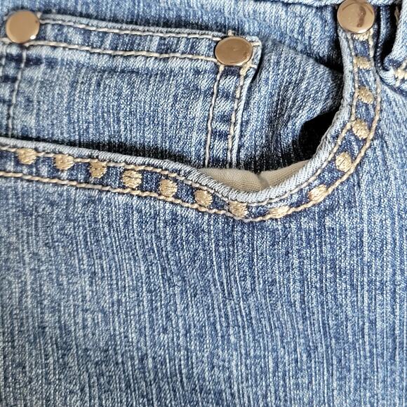Mattina T Jeans Size 13 14 Medium Wash 5 pockets Embroidered pockets - Picture 6 of 11
